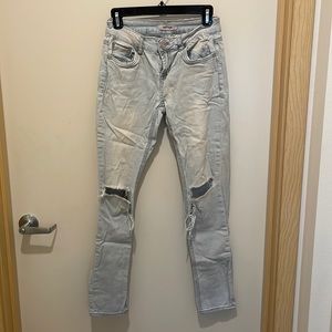 Straight leg distressed jeans